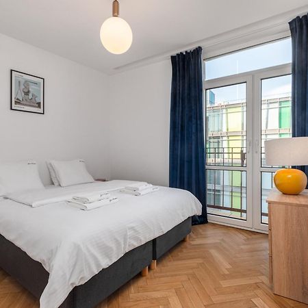 3 Bedroom Apartment Lipowa By Your Freedom وارسو المظهر الخارجي الصورة