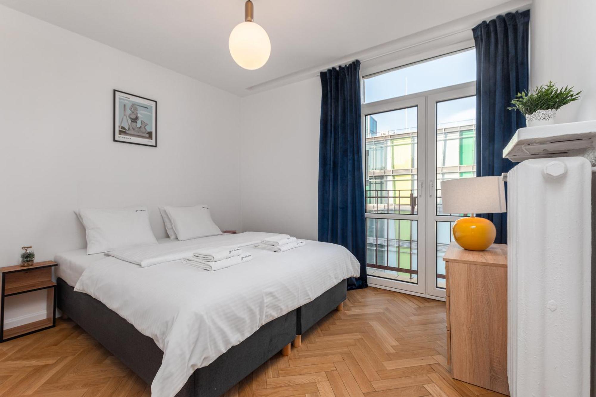 3 Bedroom Apartment Lipowa By Your Freedom وارسو المظهر الخارجي الصورة