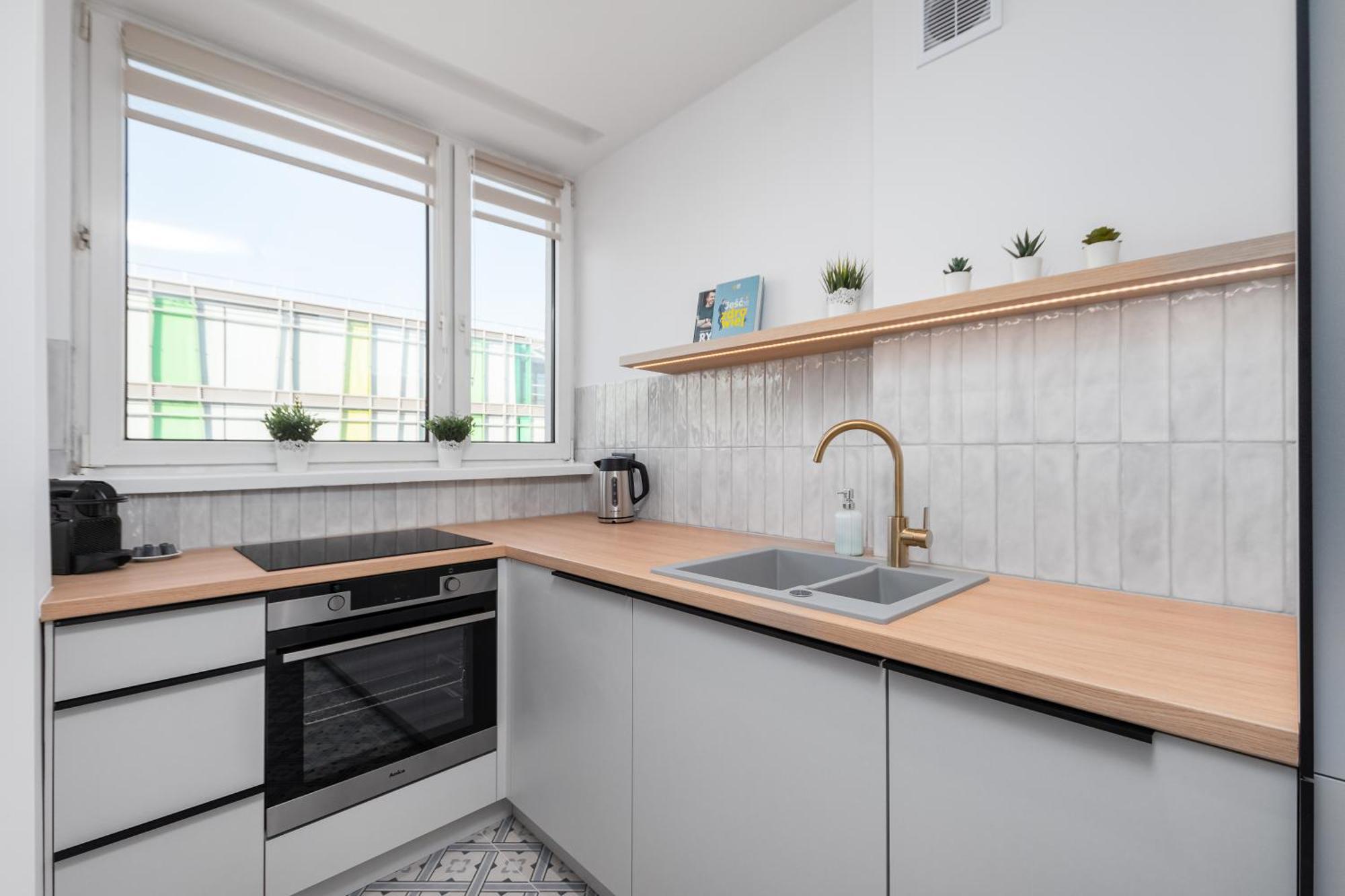 3 Bedroom Apartment Lipowa By Your Freedom وارسو المظهر الخارجي الصورة
