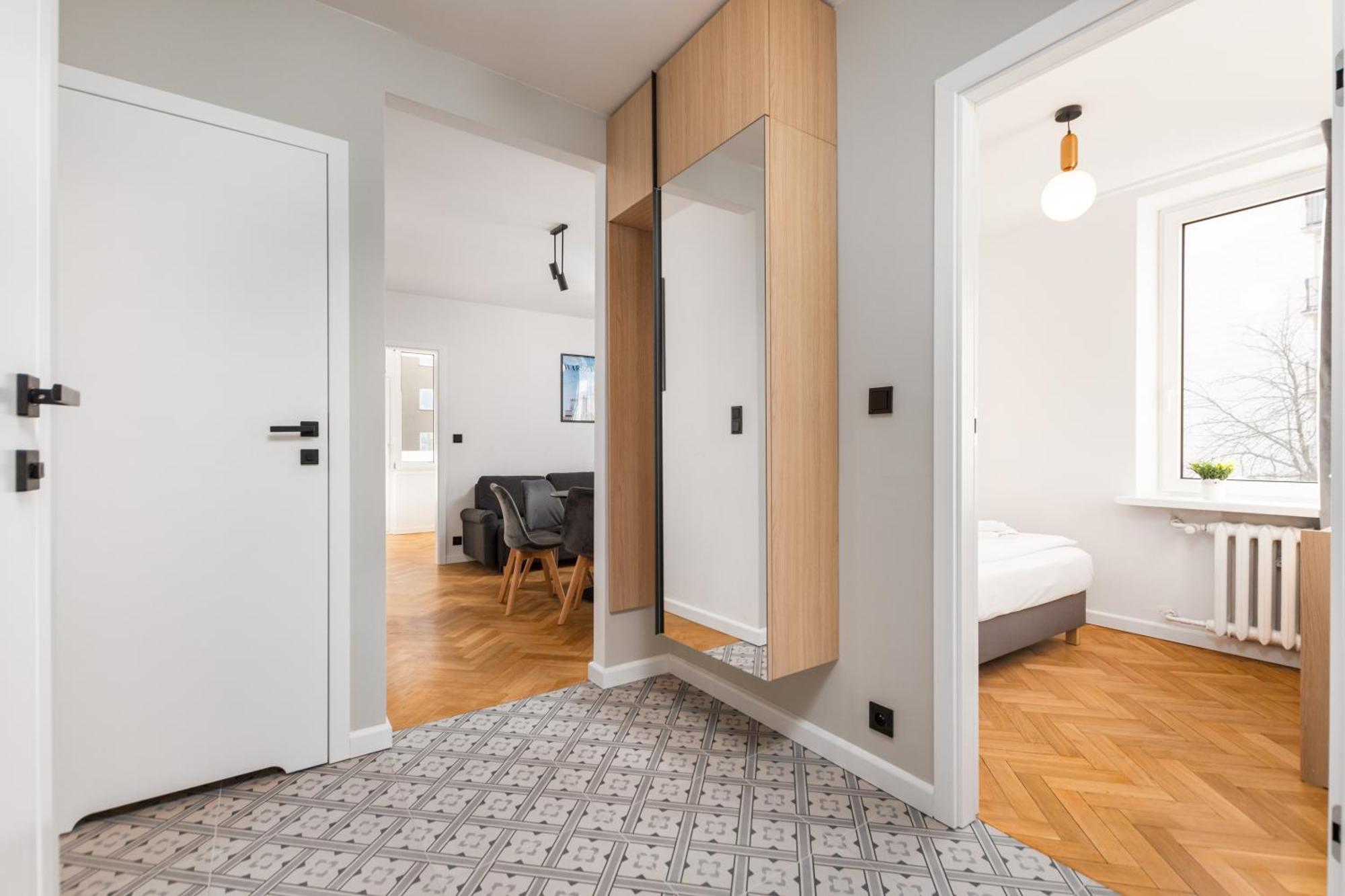 3 Bedroom Apartment Lipowa By Your Freedom وارسو المظهر الخارجي الصورة