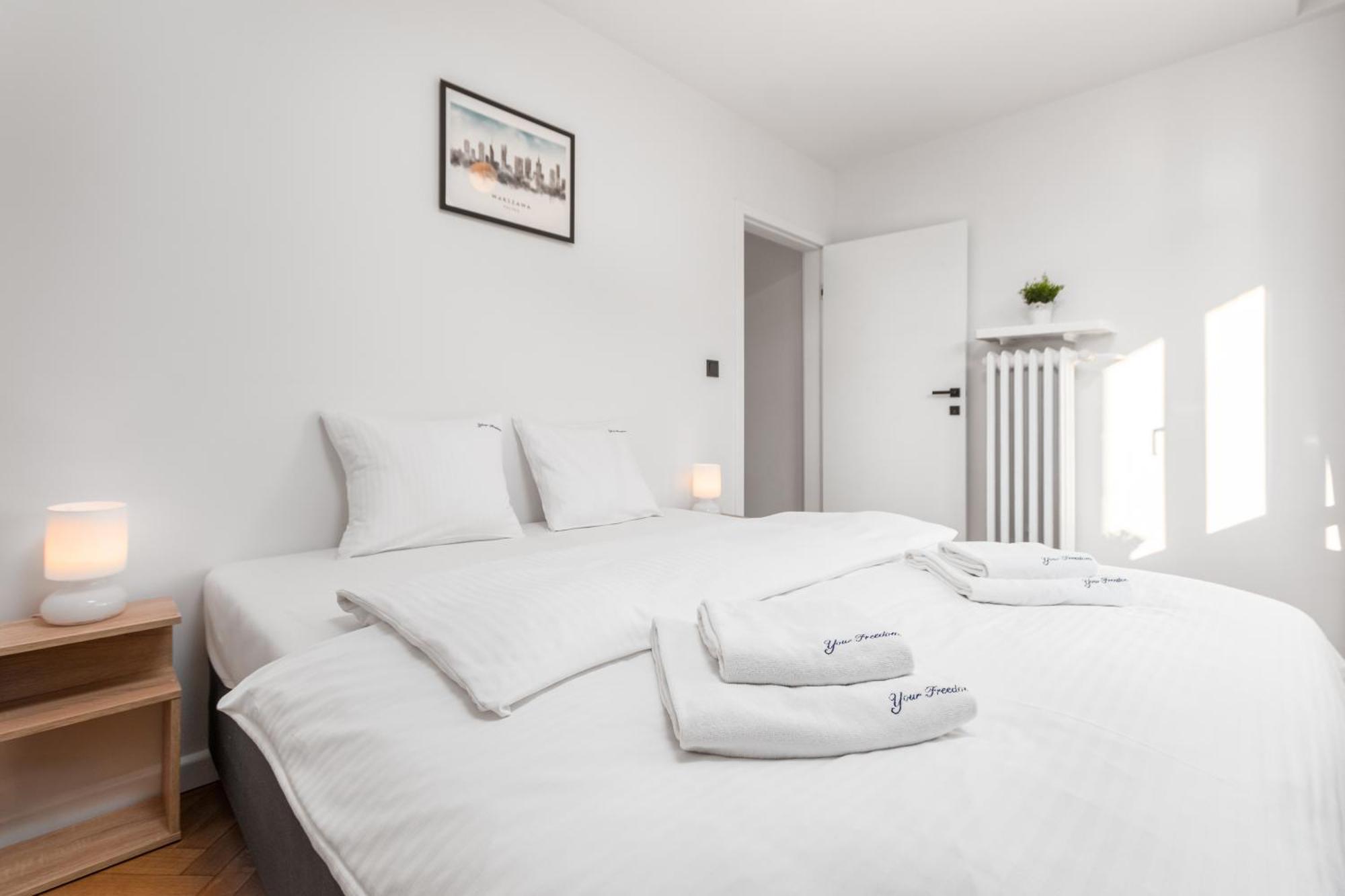 3 Bedroom Apartment Lipowa By Your Freedom وارسو المظهر الخارجي الصورة